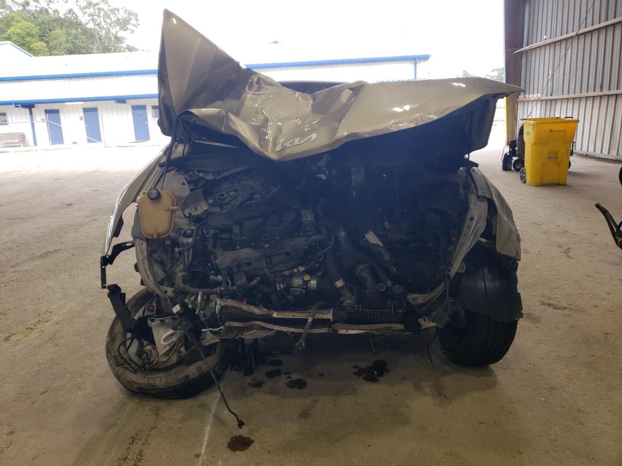 2022 Kia K5 Lxs - Image 5