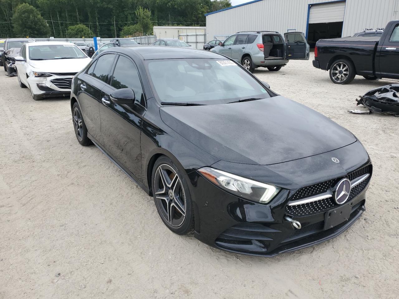 2019 Mercedes-Benz A 220 - Фото 4