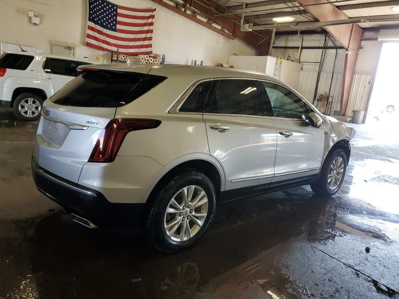 2020 Cadillac Xt5 Luxury - Фото 3