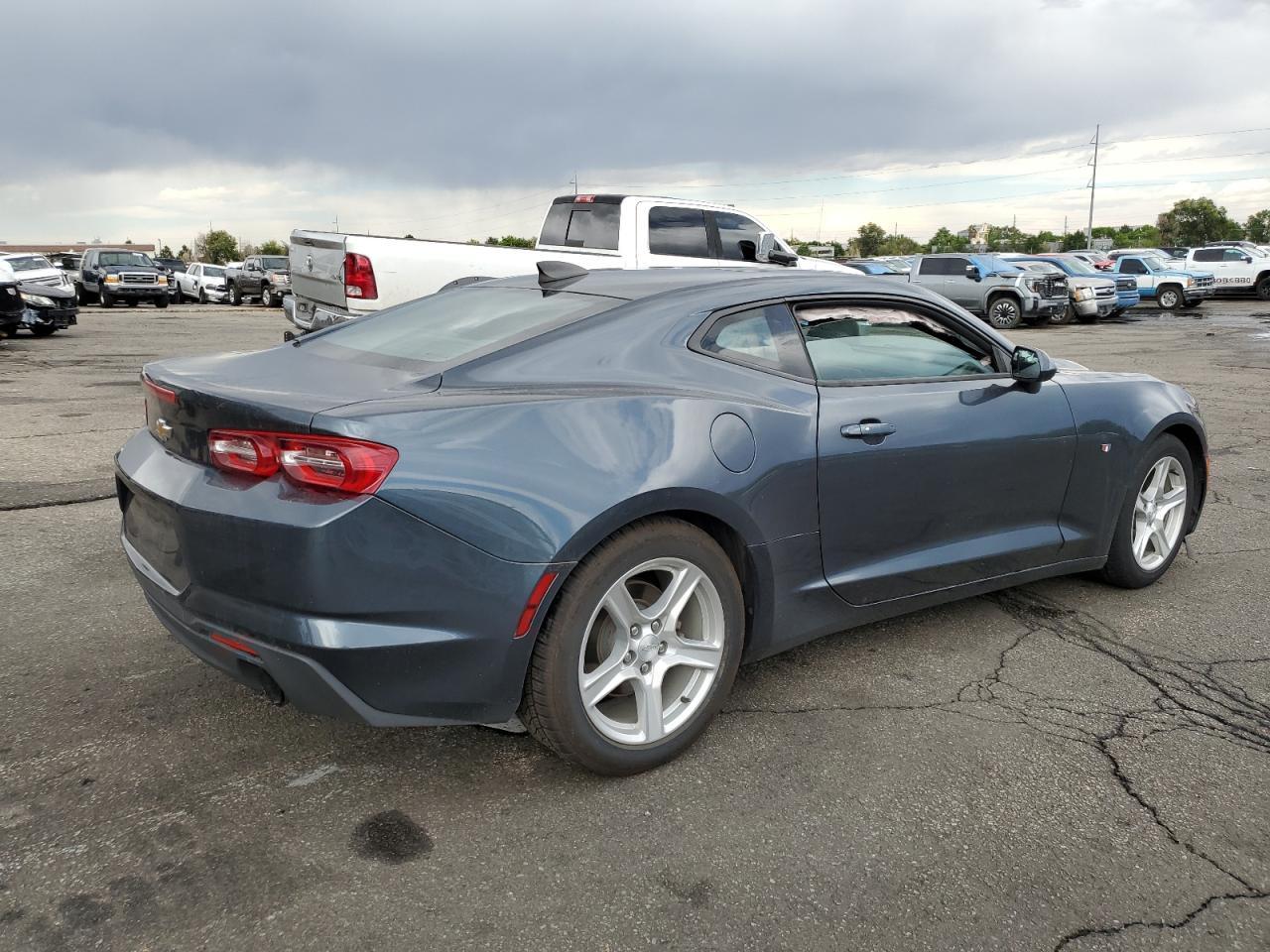 2020 Chevrolet Camaro Lt - Фото 3