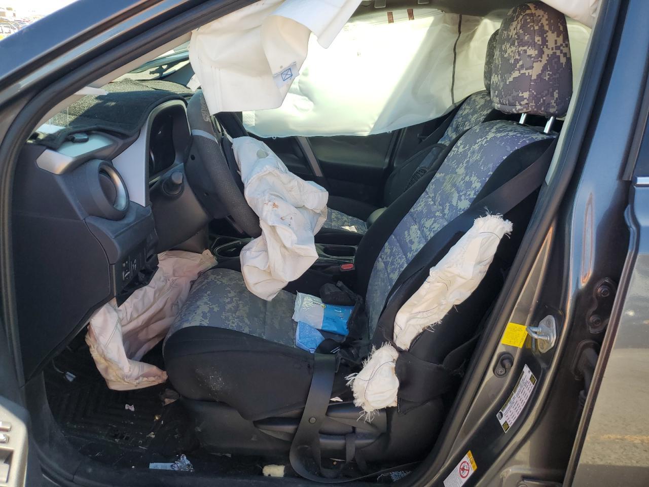 2016 Toyota Rav4 Le - Фото 7