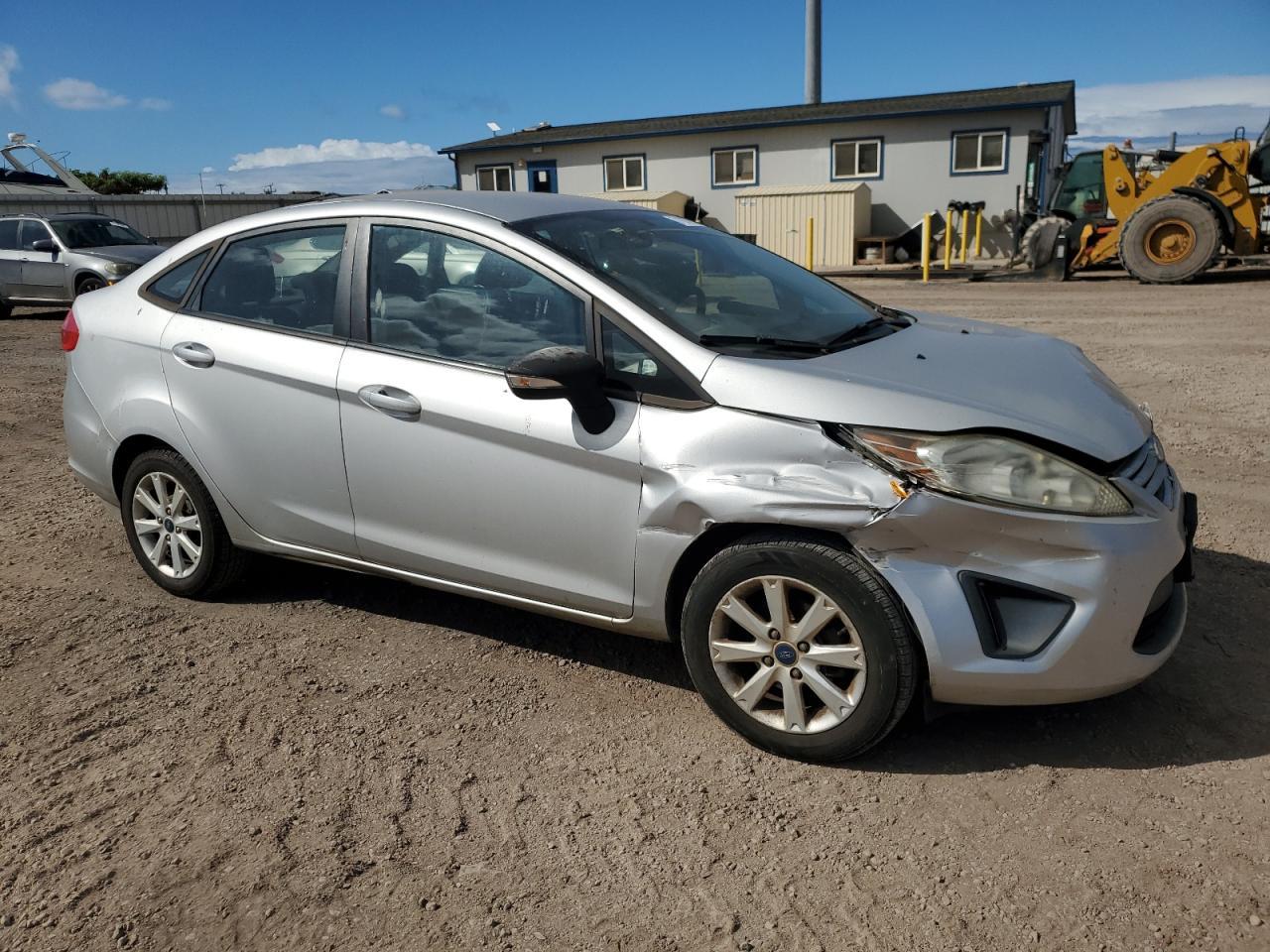 2013 Ford Fiesta Se - Фото 4