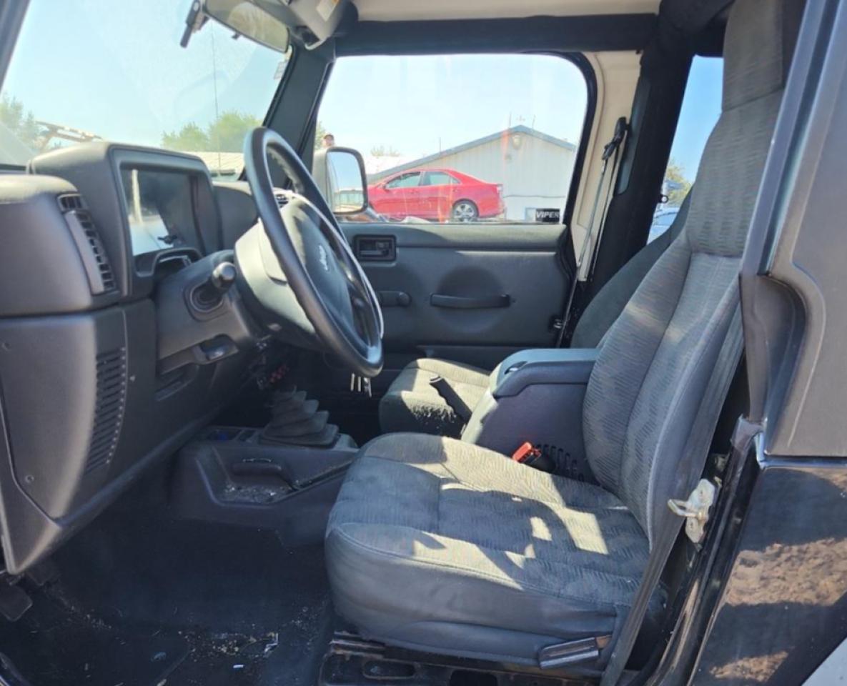 2004 Jeep Wrangler / Tj Sport - Фото 7