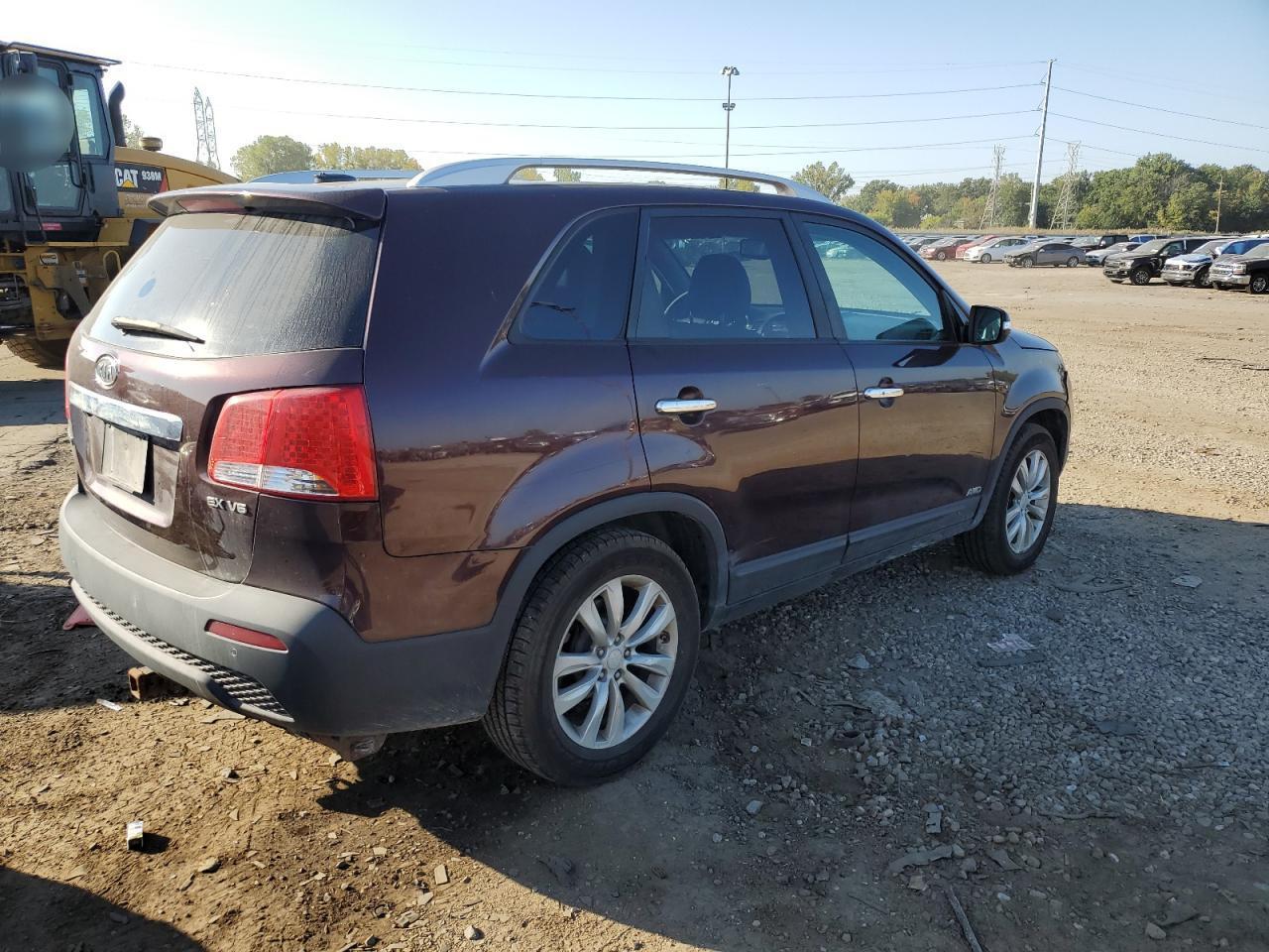 2011 Kia Sorento Ex - Image 3