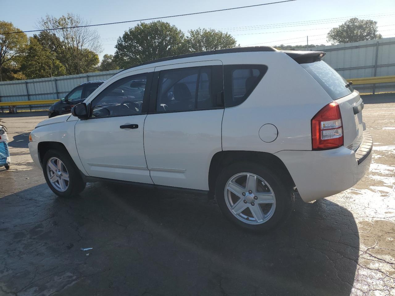 2009 Jeep Compass Sport - Фото 2