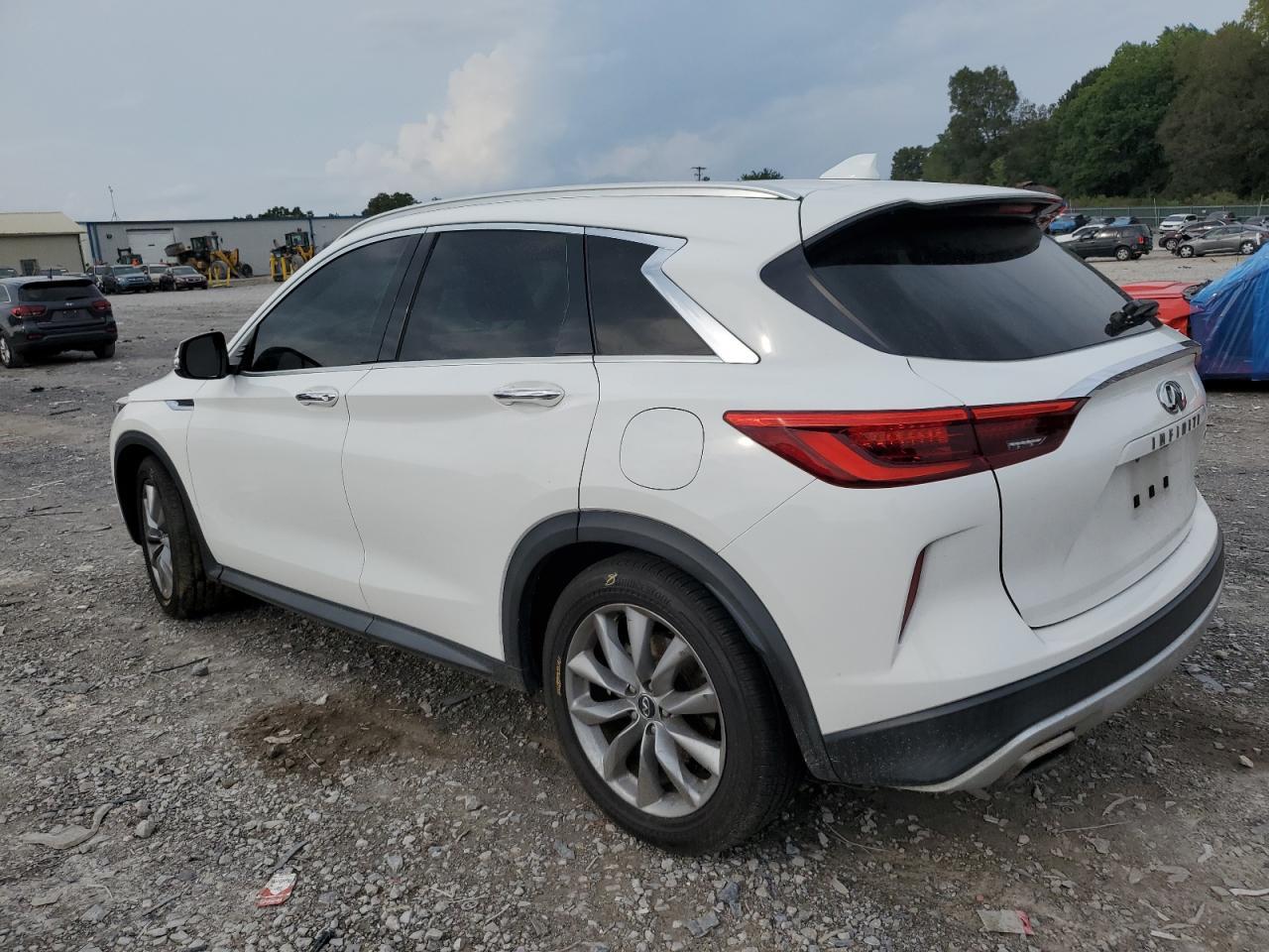 2019 Infiniti Qx50 Essential - Фото 2