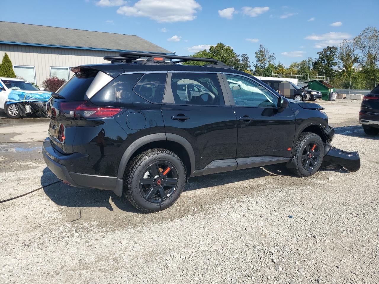 2025 Nissan Rogue Sv - Фото 3