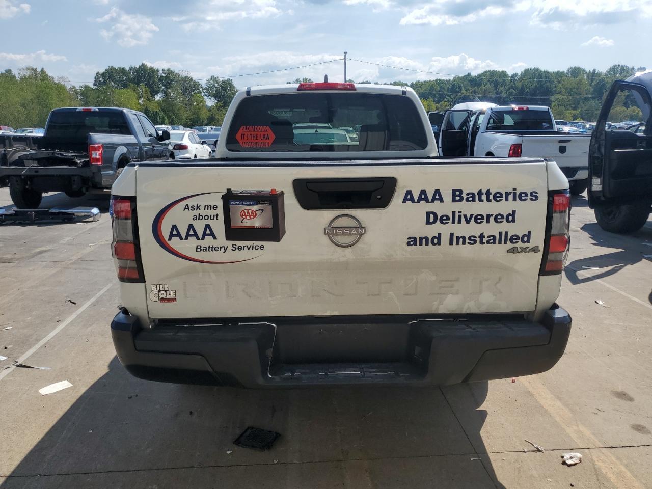 2024 Nissan Frontier S - Image 6