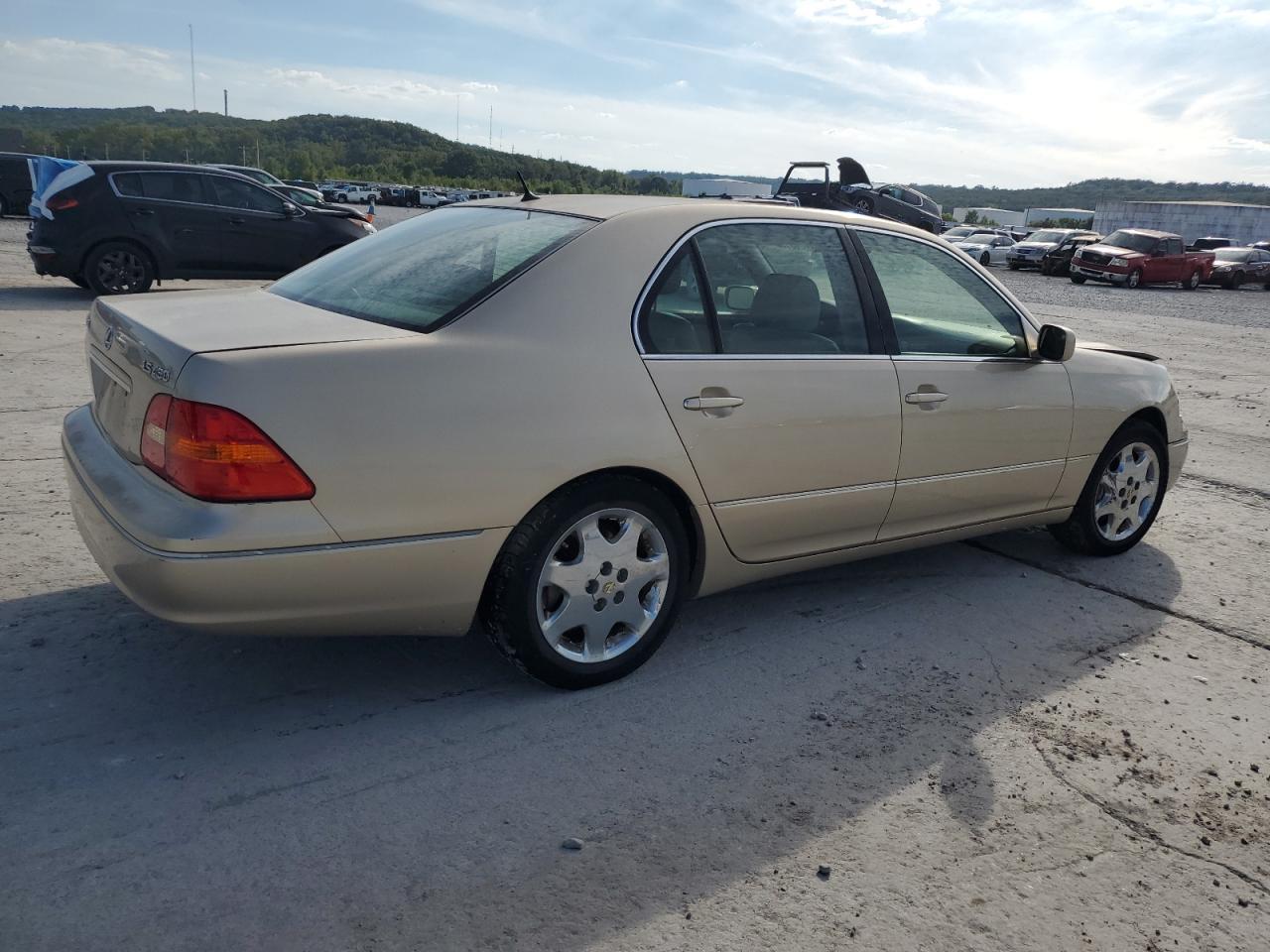 2002 Lexus Ls 430 - Image 3