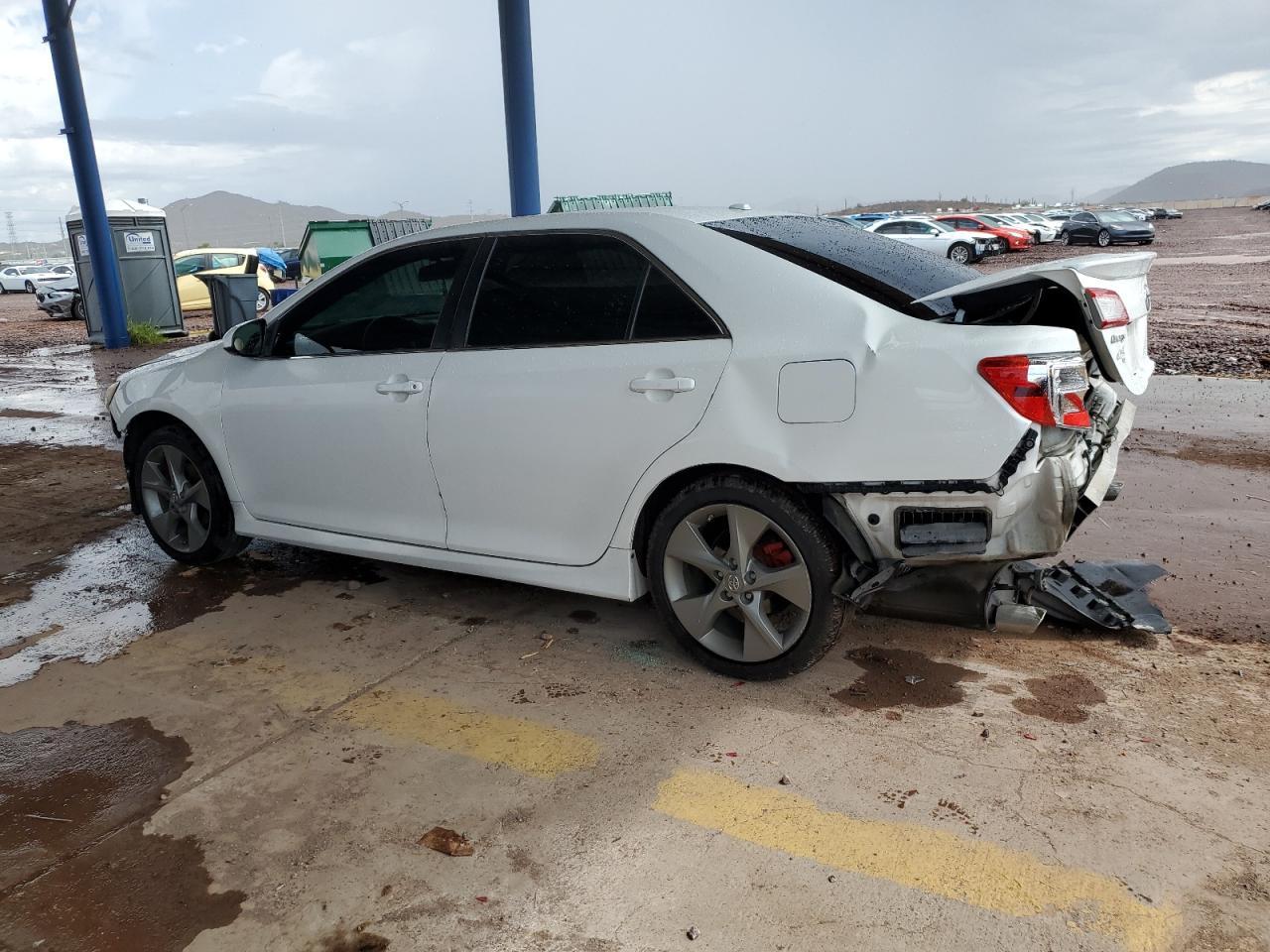 2012 Toyota Camry Se - Фото 2