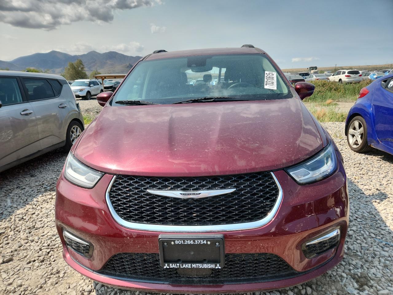 2022 Chrysler Pacifica Touring L - Image 5