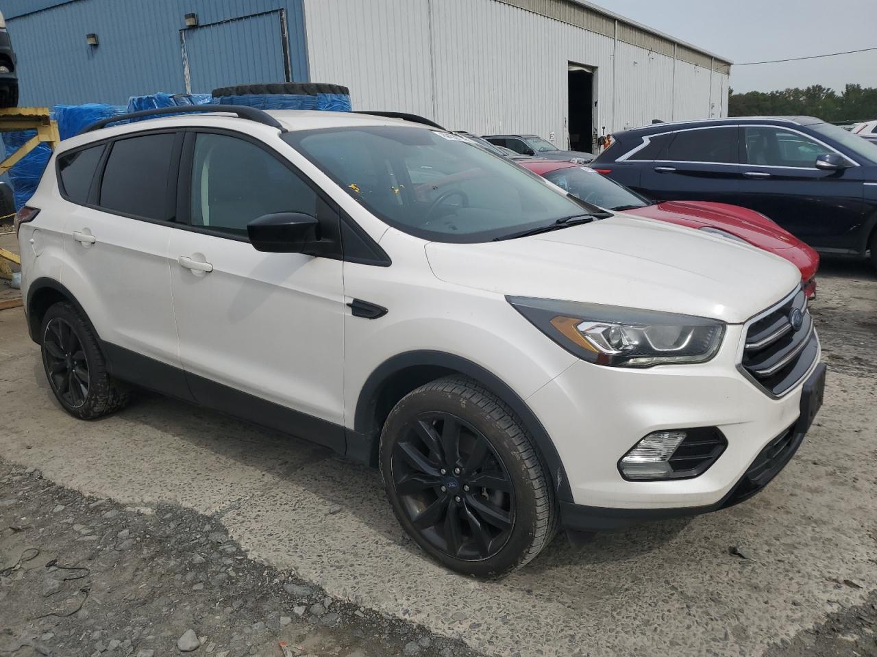 2017 Ford Escape Se - Фото 4