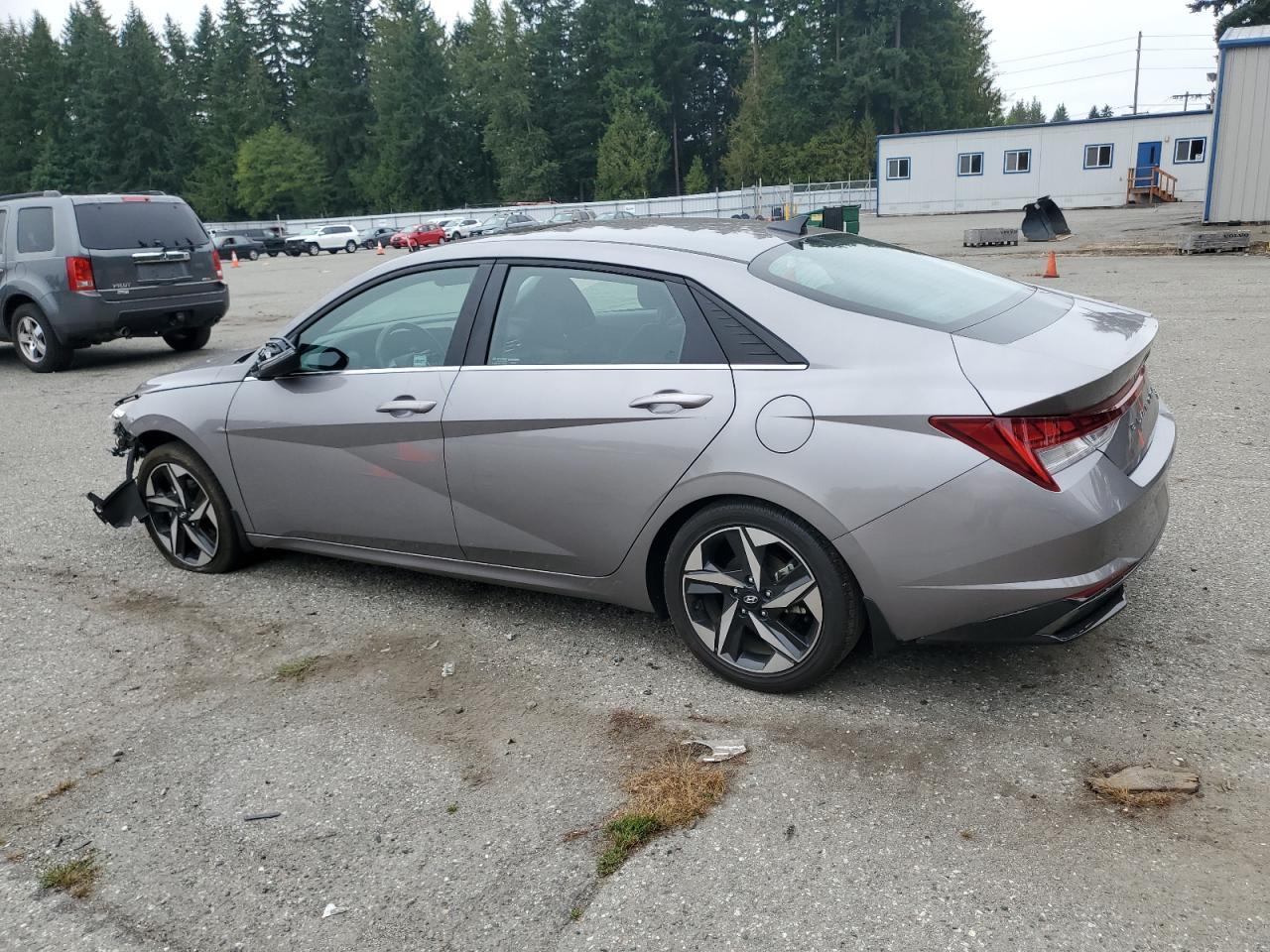 2023 Hyundai Elantra Limited - Фото 2