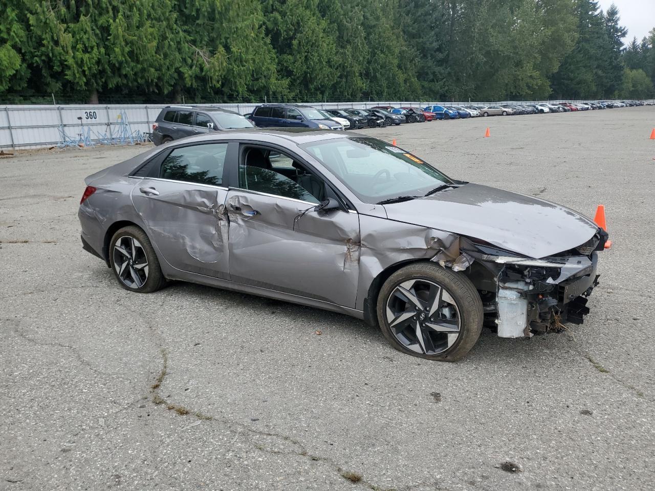 2023 Hyundai Elantra Limited - Фото 4