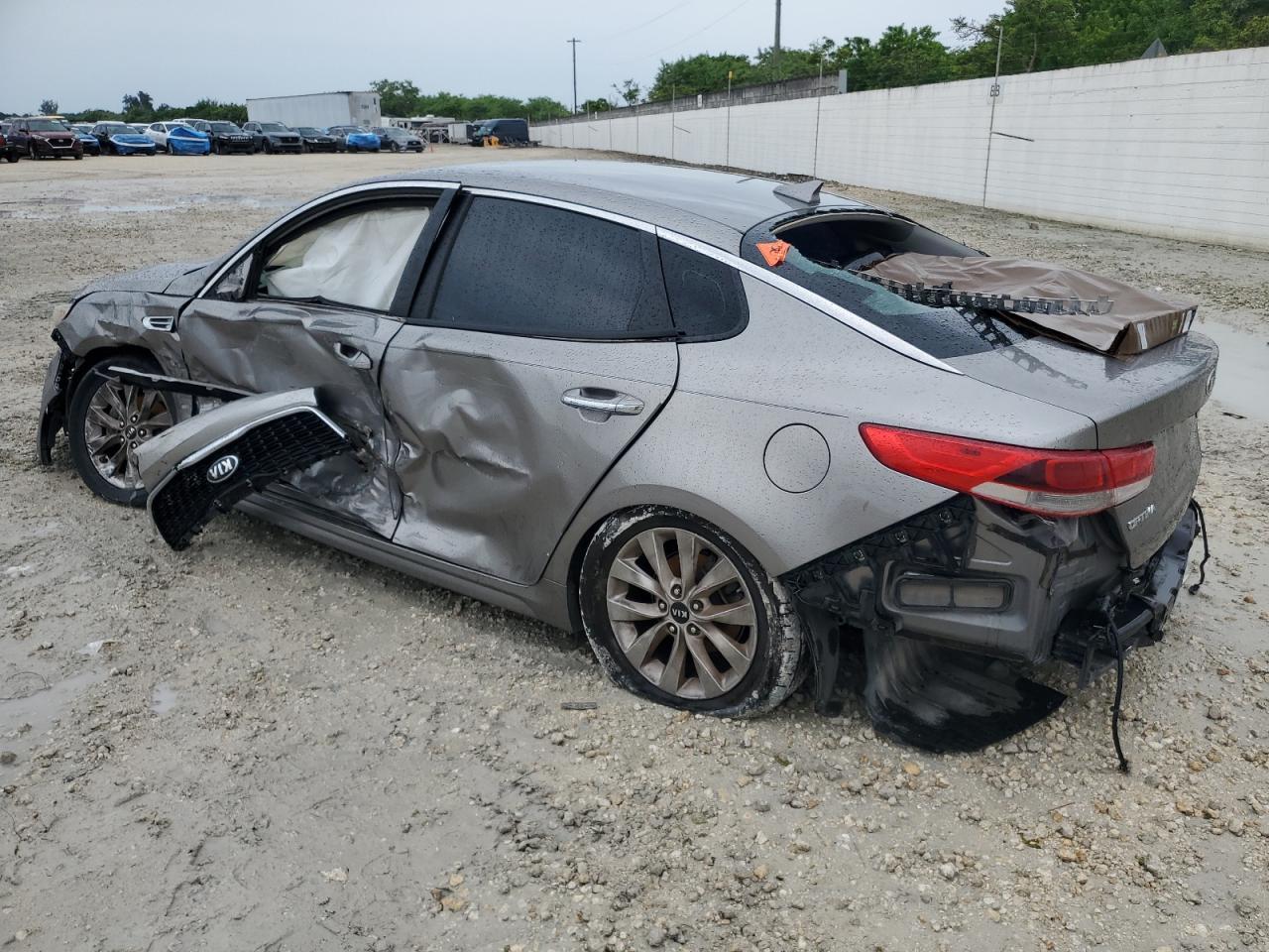 2018 Kia Optima Lx - Image 2