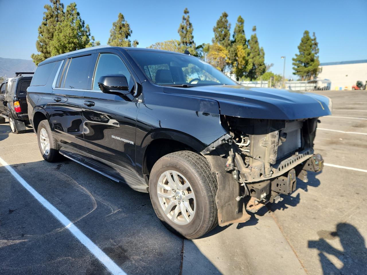 2023 Chevrolet Suburban K1500 Lt - Image 4