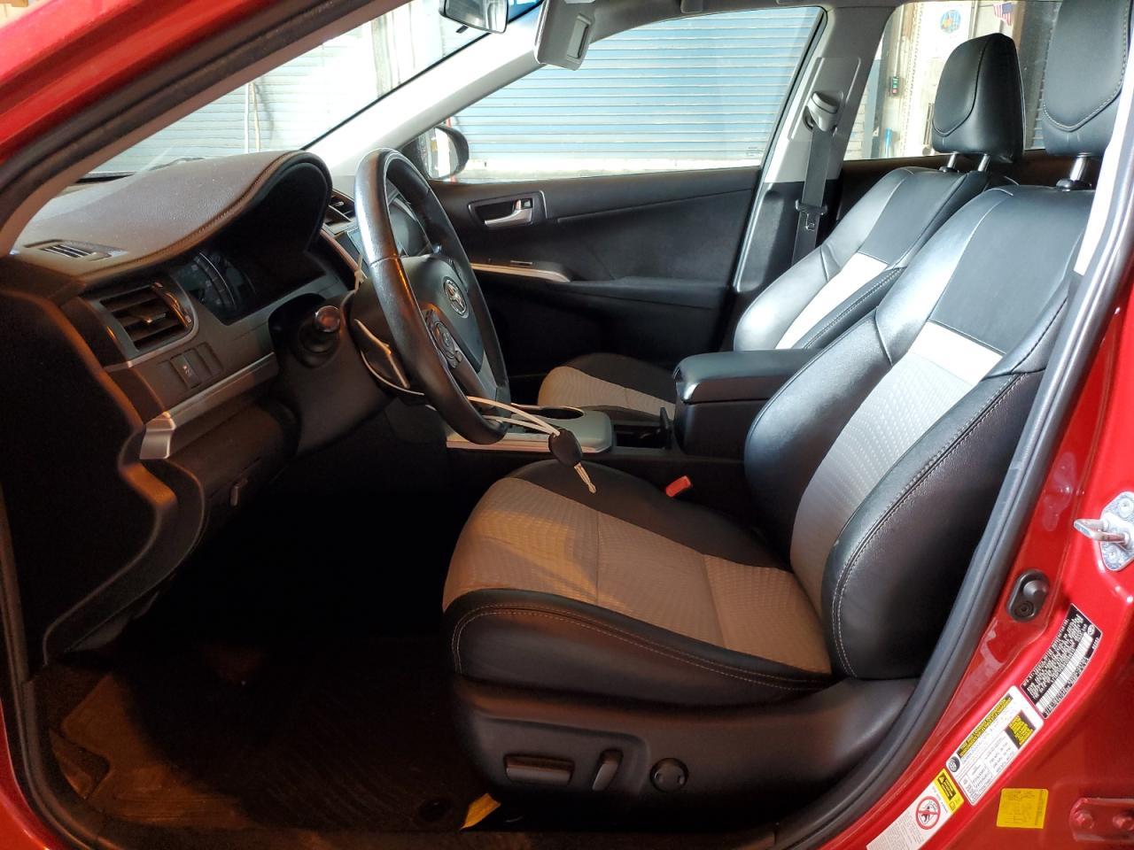 2012 Toyota Camry Base - Фото 7