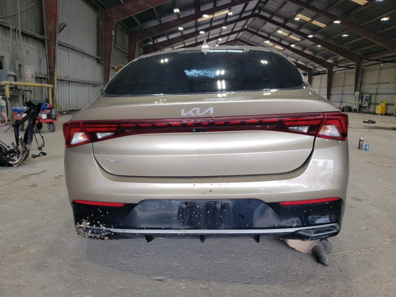 2022 Kia K5 Lxs - Image 6