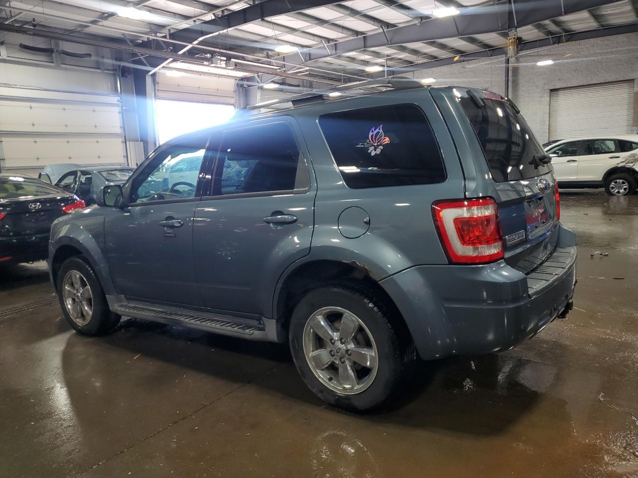 2012 Ford Escape Limited - Фото 2
