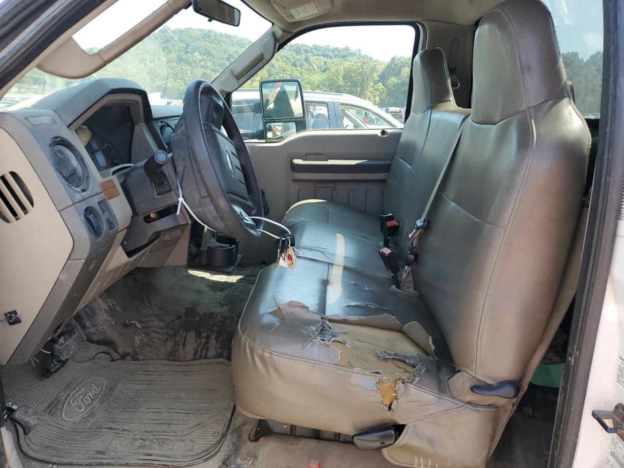 2008 Ford F550 Super Duty - Фото 7