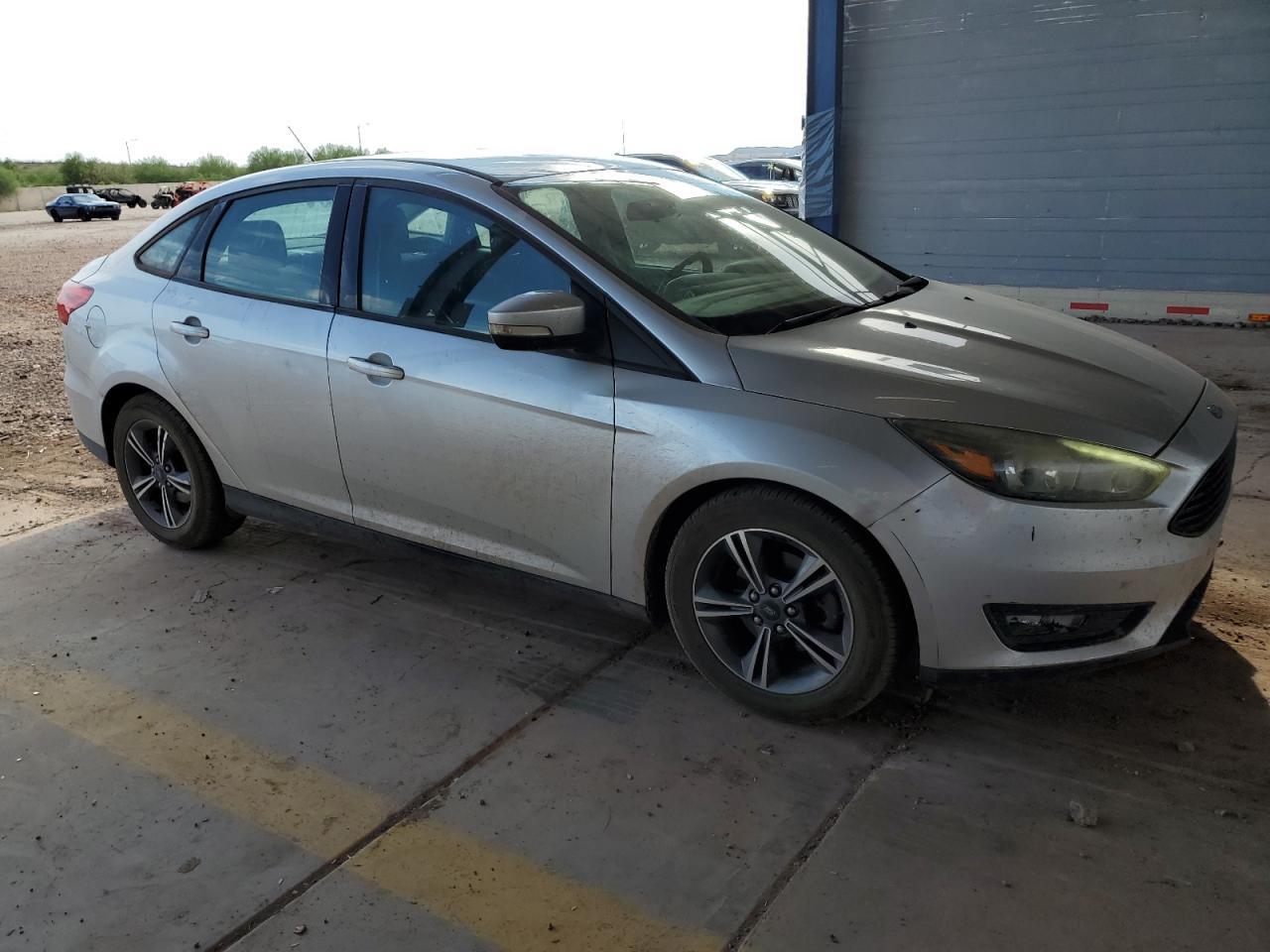 2017 Ford Focus Se - Фото 4