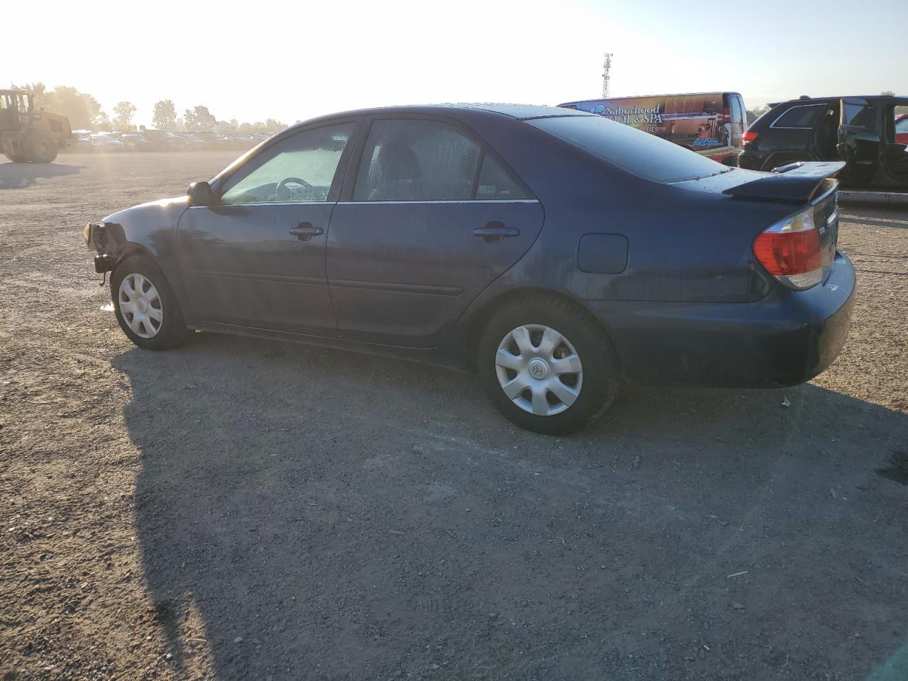 2006 Toyota Camry Le - Image 2