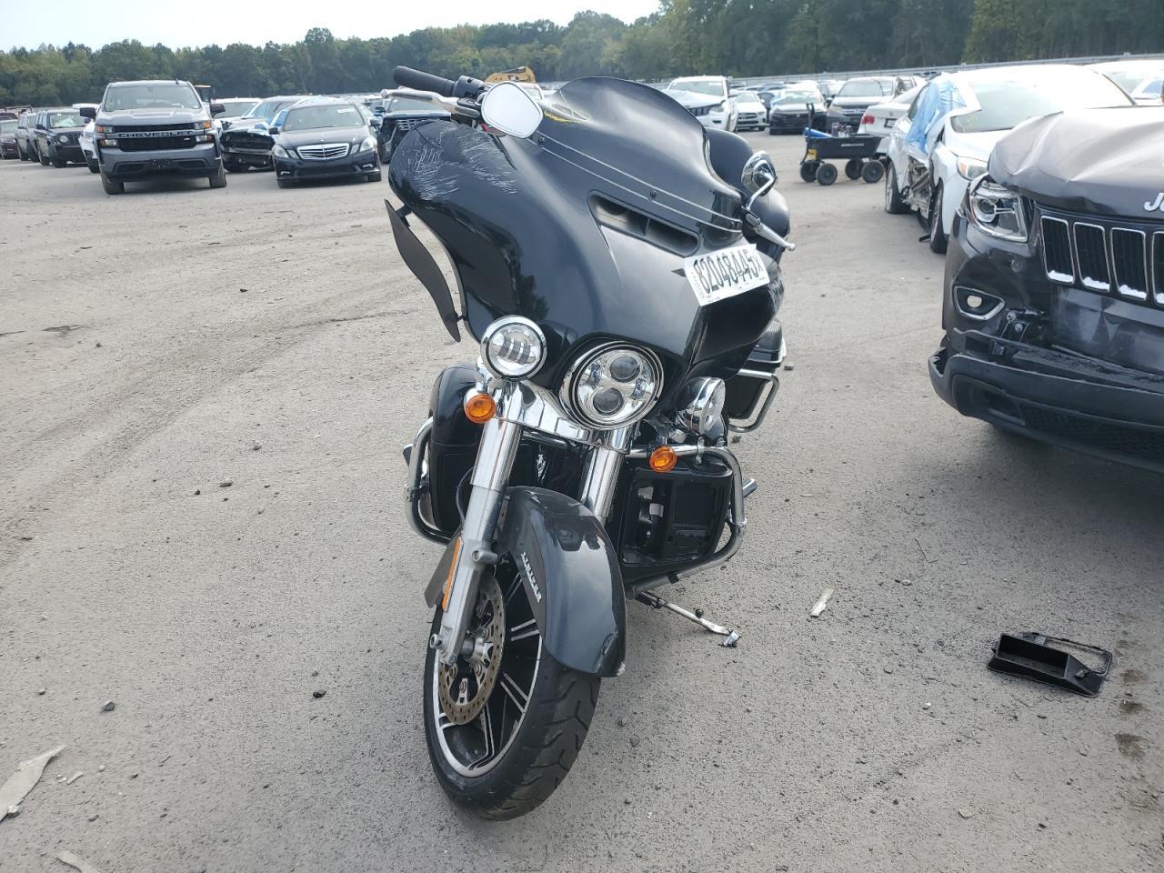 2020 Harley-Davidson Flhtk - Фото 2