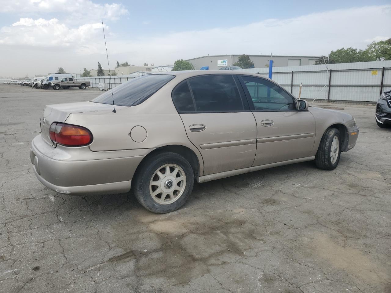 2003 Chevrolet Malibu Ls - Image 3