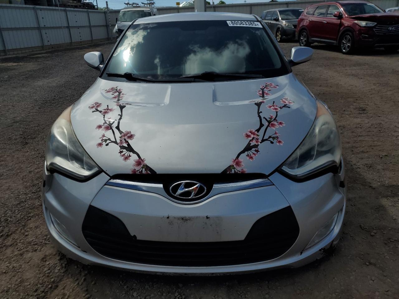 2017 Hyundai Veloster - Фото 5