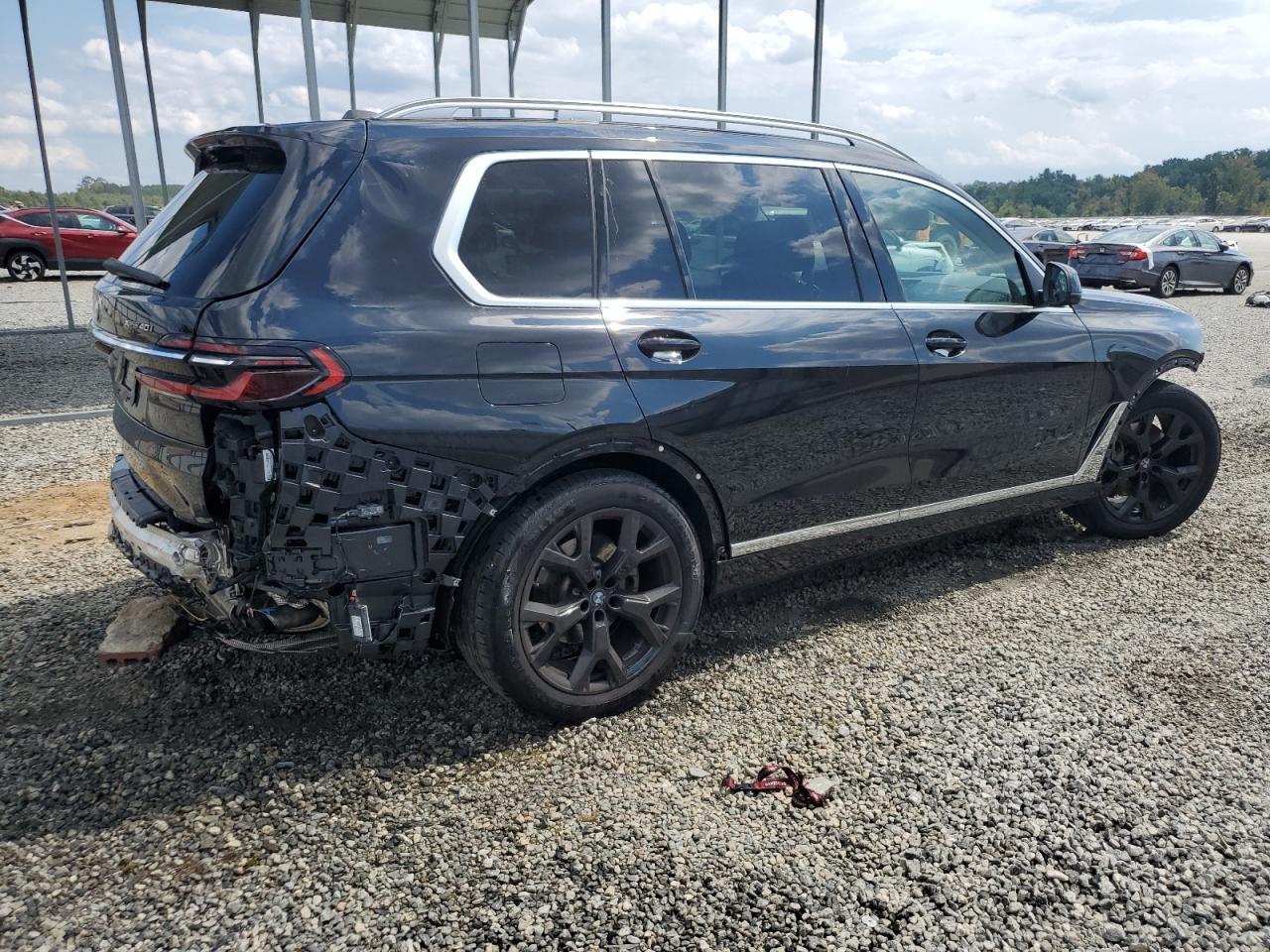 2023 BMW X7 xDrive40I - Фото 3