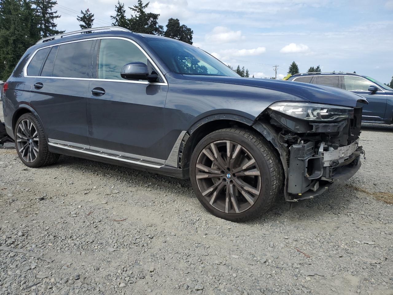 2019 BMW X7 xDrive50I - Фото 4