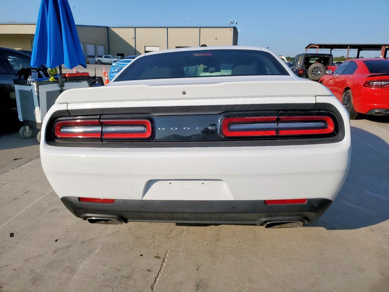 2022 Dodge Challenger R/T - Фото 6