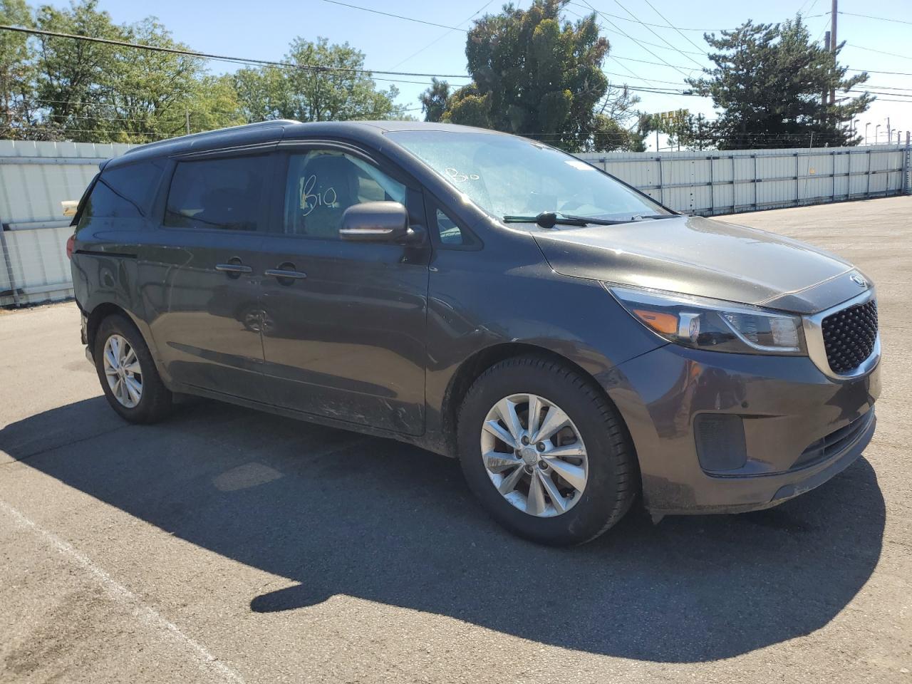 2017 Kia Sedona Lx - Фото 4