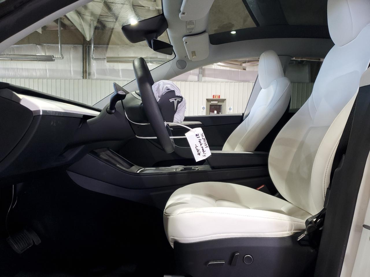2023 Tesla Model Y - Фото 7