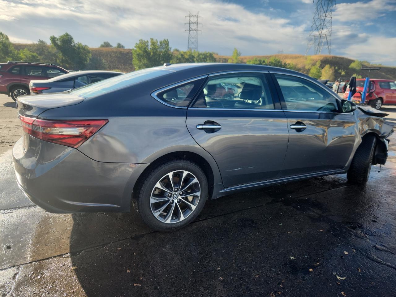 2018 Toyota Avalon Xle - Фото 3
