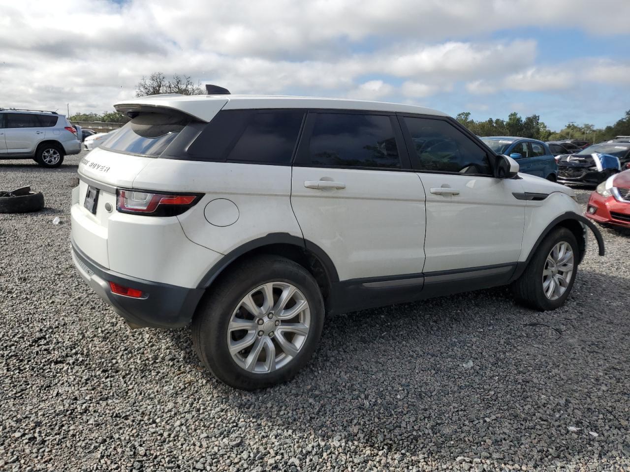 2018 Land Rover Range Rover Evoque Se - Фото 3
