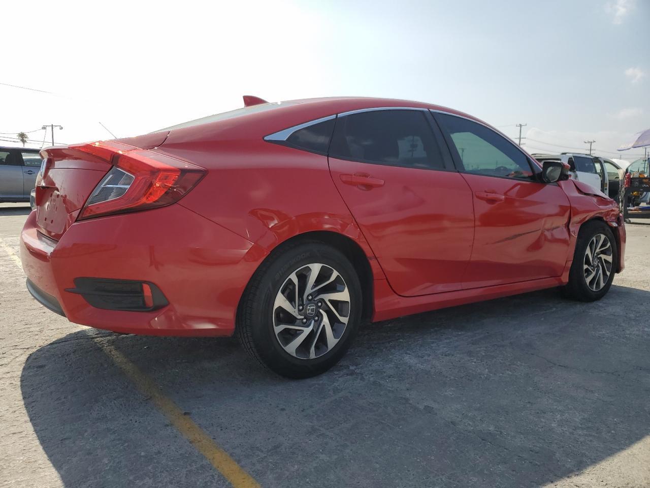 2018 Honda Civic Ex - Фото 3