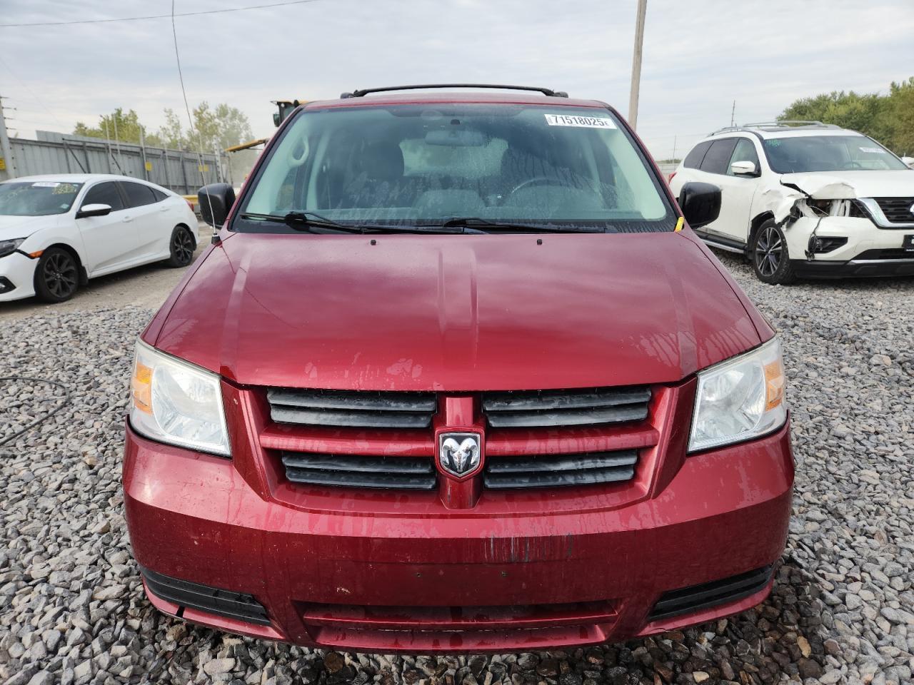 2010 Dodge Grand Caravan Hero - Image 5