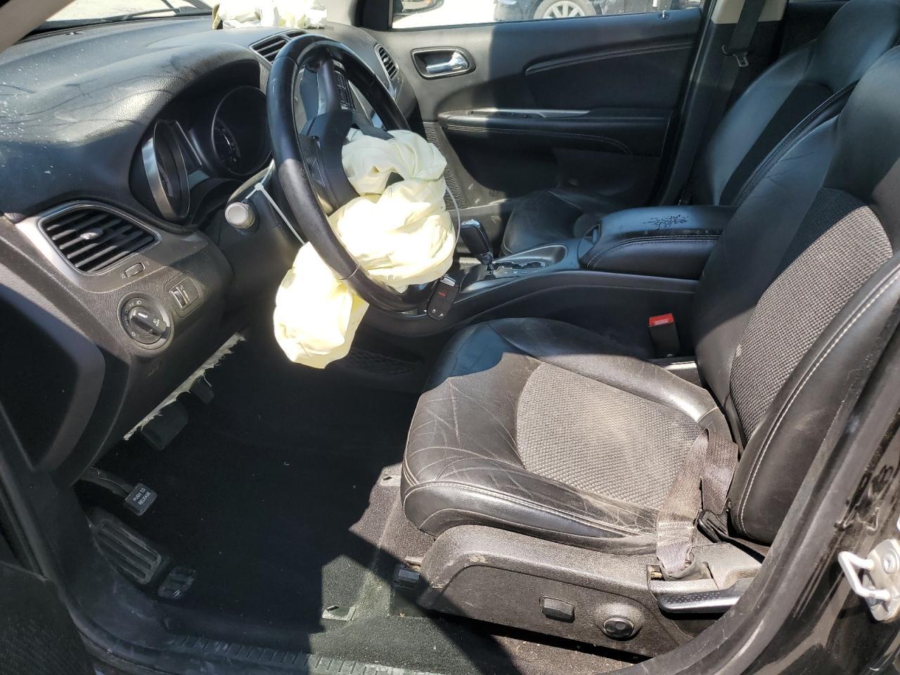 2019 Dodge Journey Crossroad - Image 7