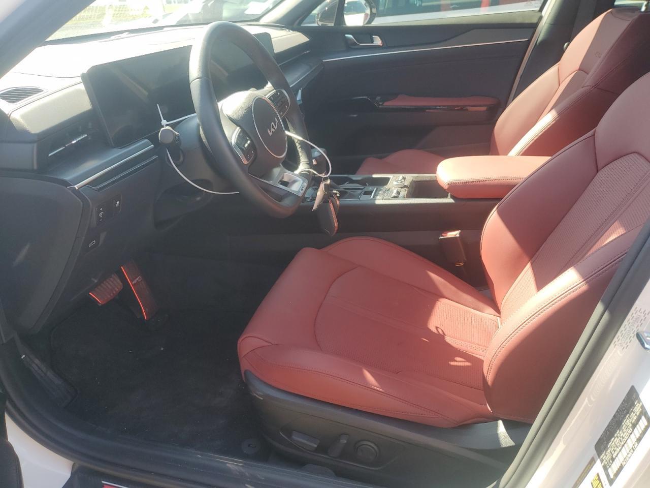 2025 Kia K5 Gt Line - Image 7