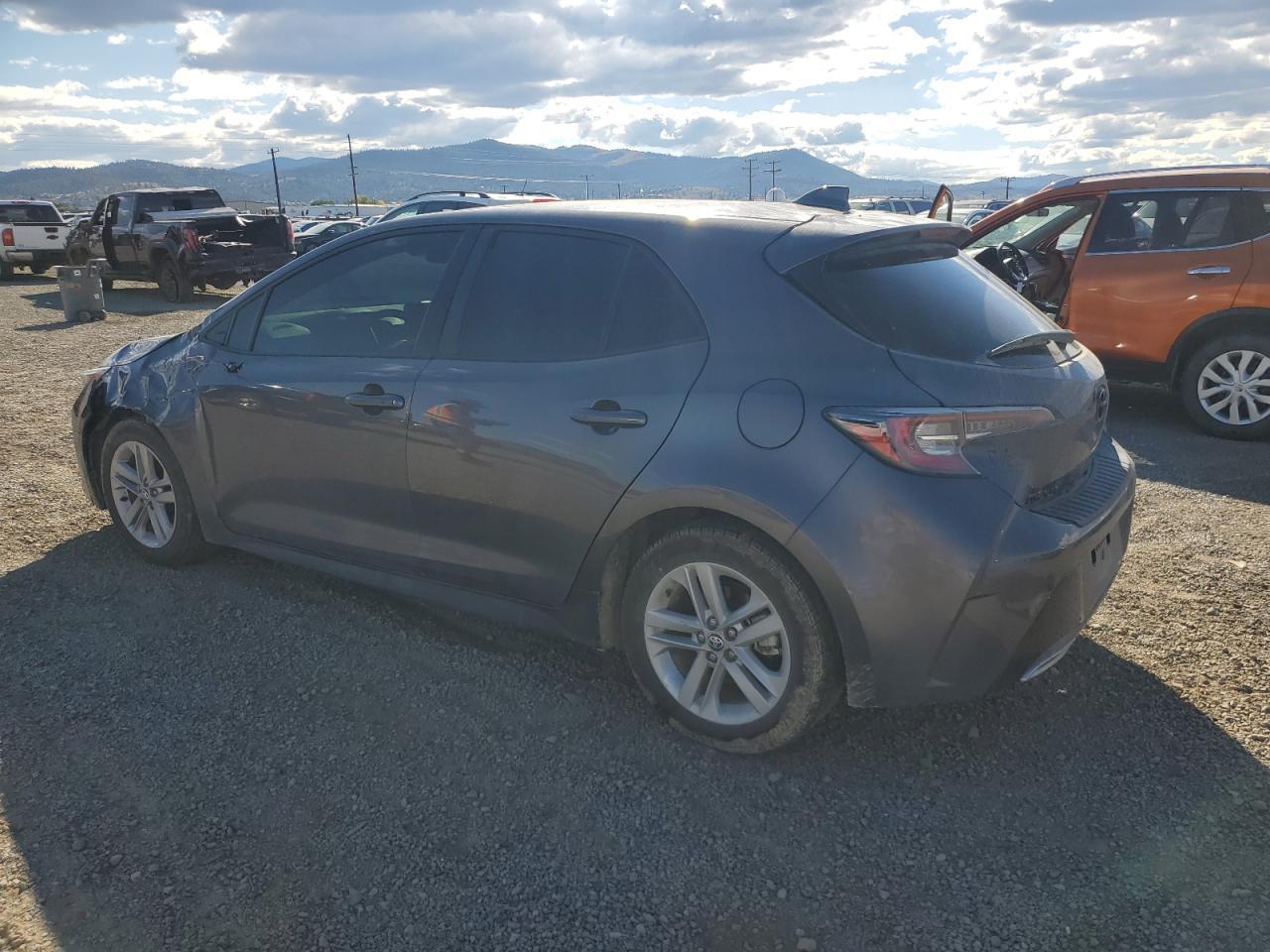 2022 Toyota Corolla Se - Image 2