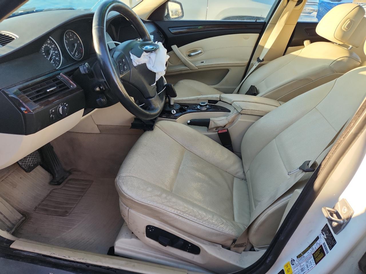 2010 BMW 535 Xi - Image 7