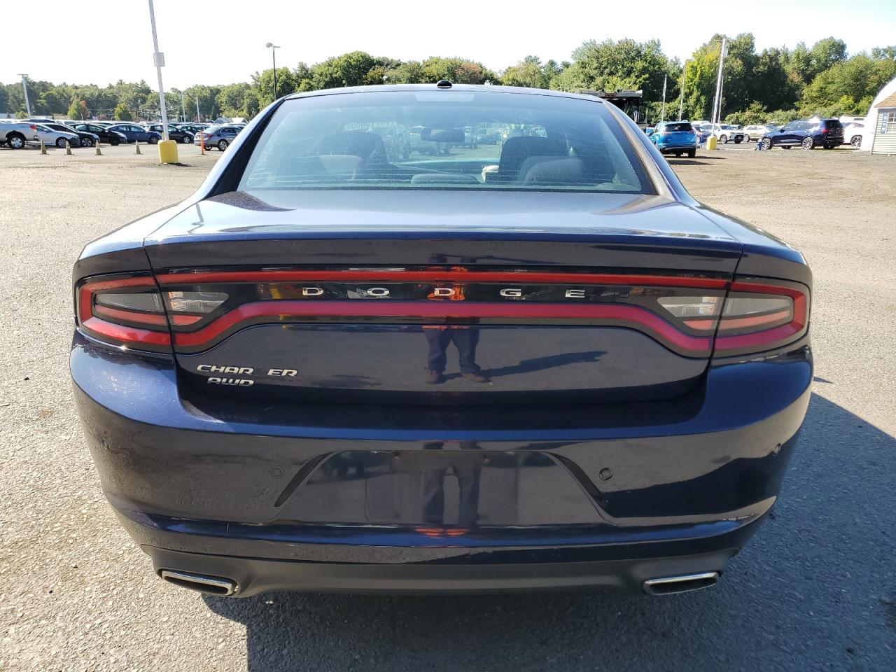 2016 Dodge Charger Se - Image 6