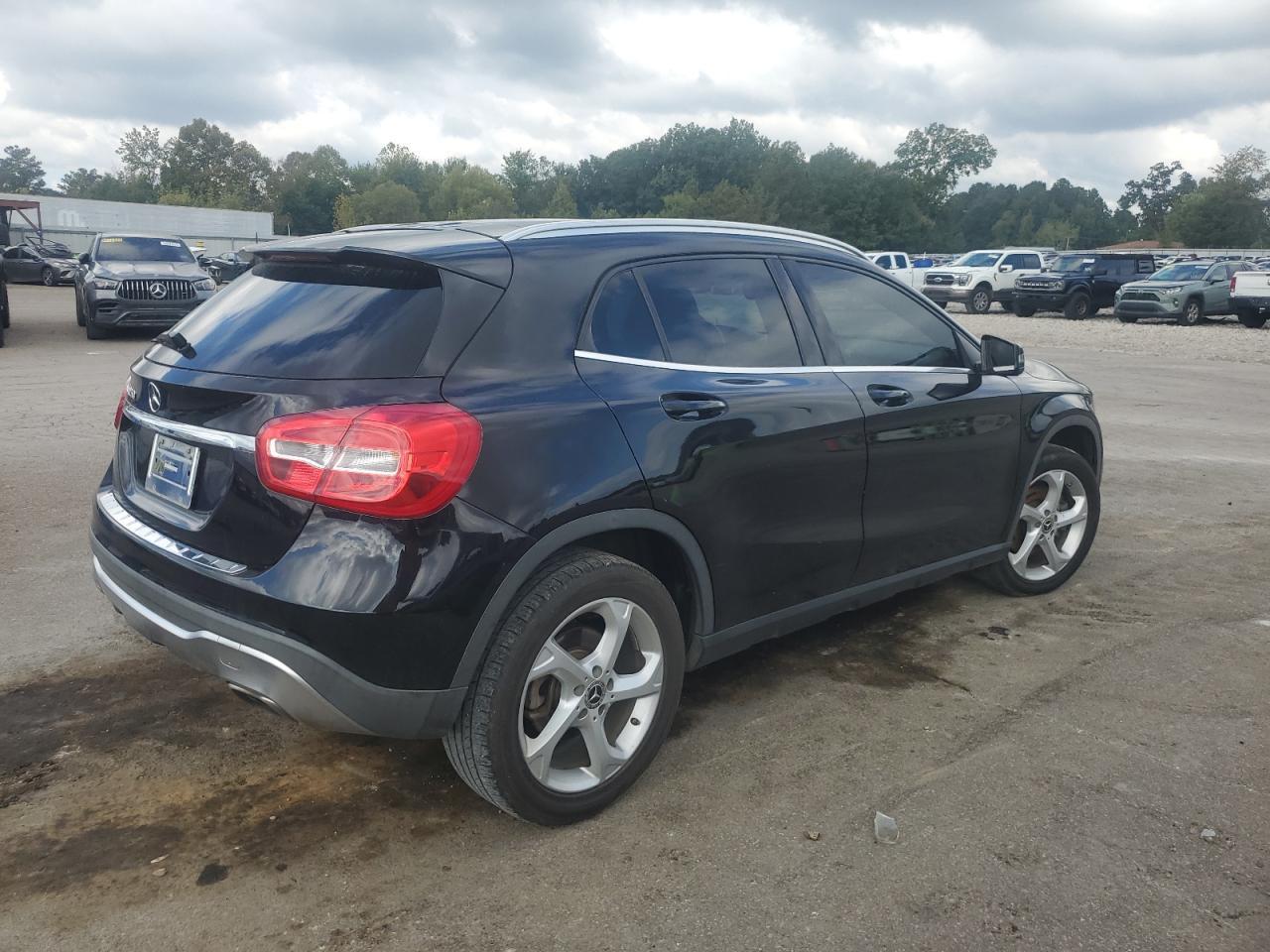 2018 Mercedes-Benz Gla 250 - Фото 3