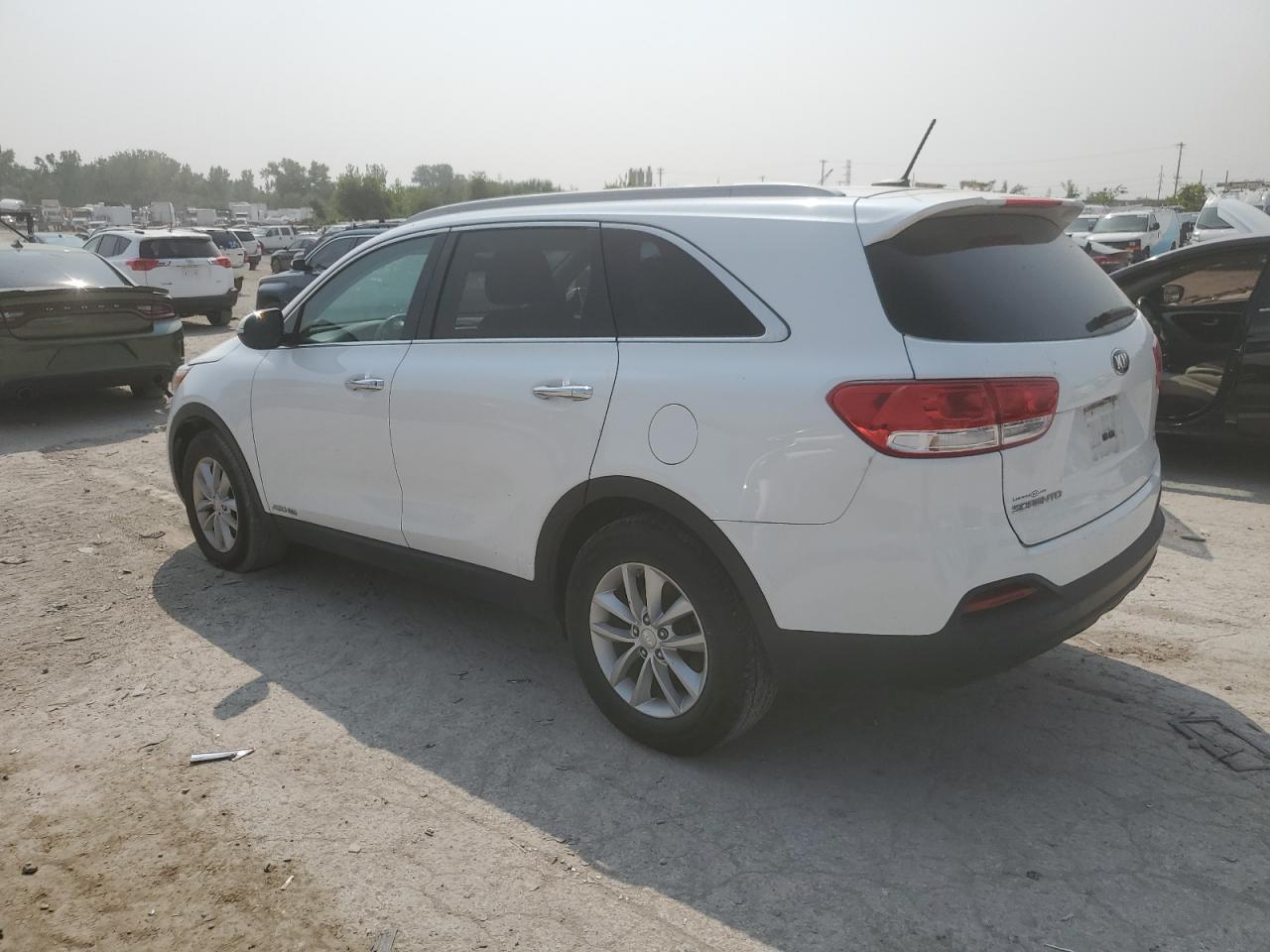 2017 Kia Sorento Lx - Фото 2