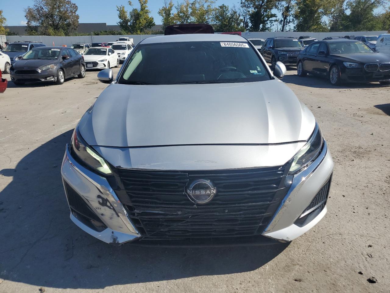 2023 Nissan Altima Sv - Image 5