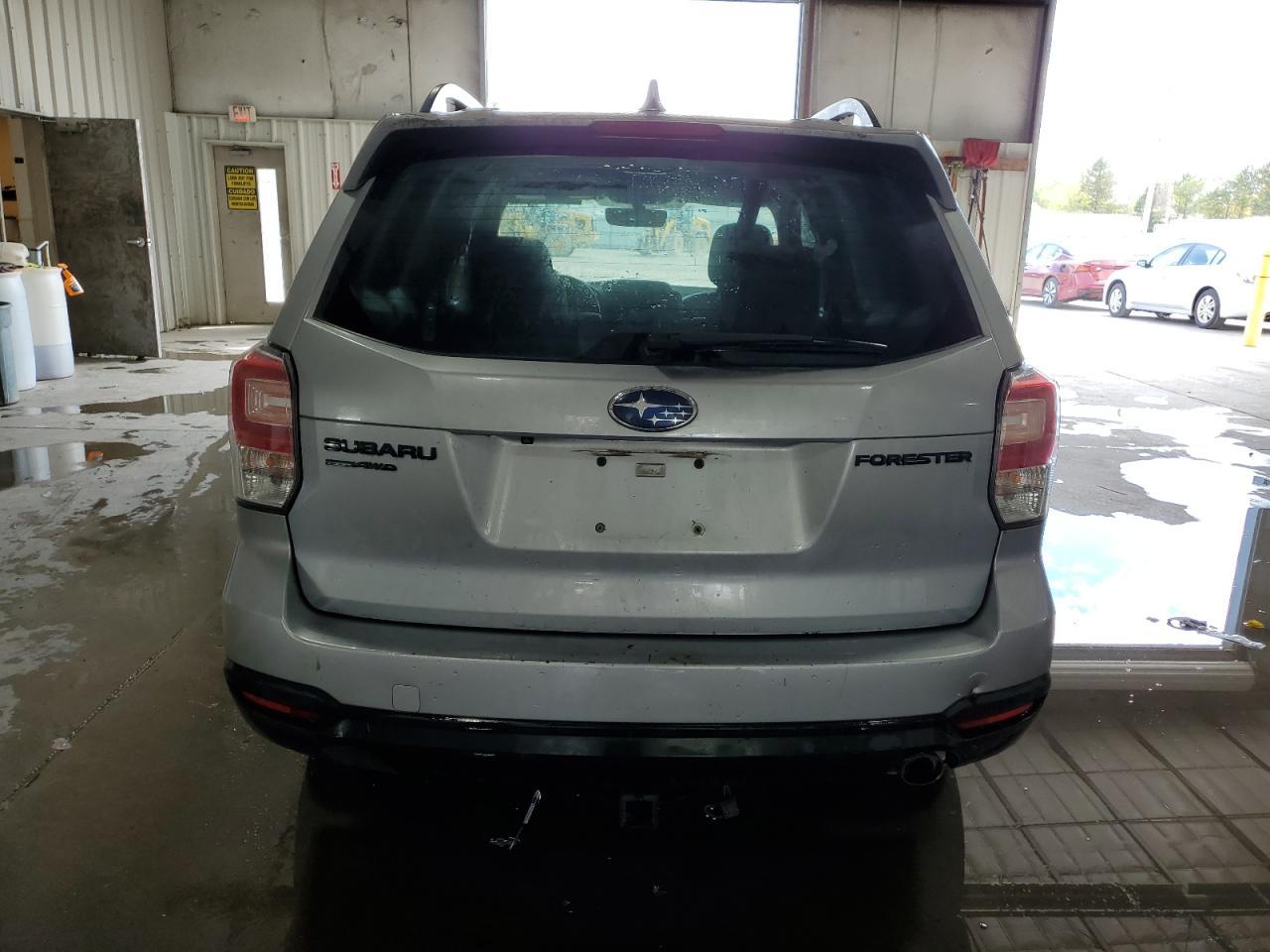 2018 Subaru Forester 2.5I Premium - Image 6