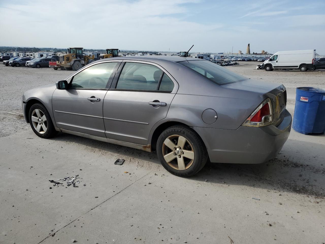2007 Ford Fusion Se - Image 2