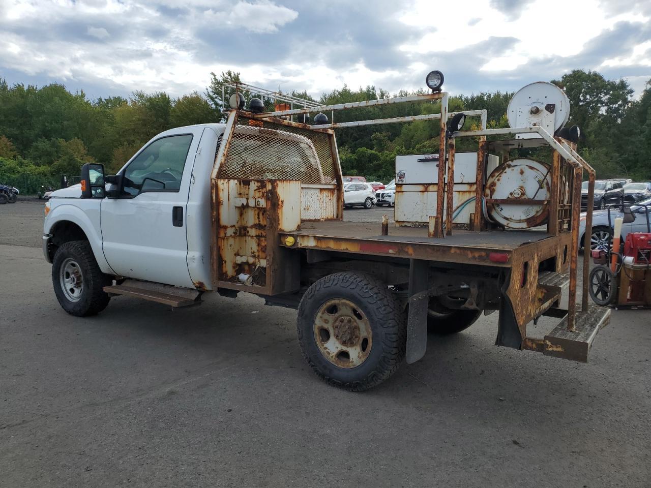 2011 Ford F350 Super Duty - Image 2