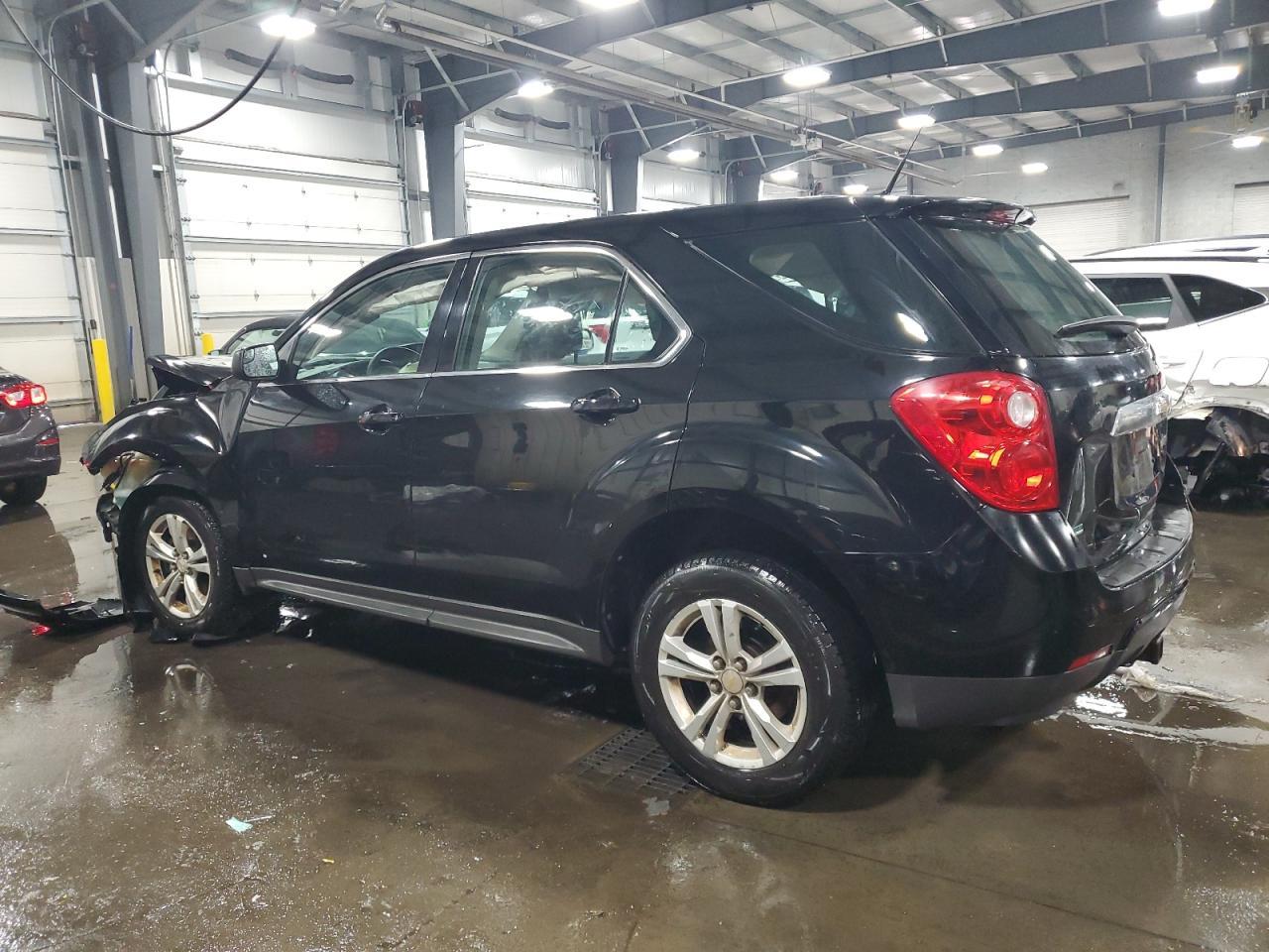 2012 Chevrolet Equinox Ls - Image 2